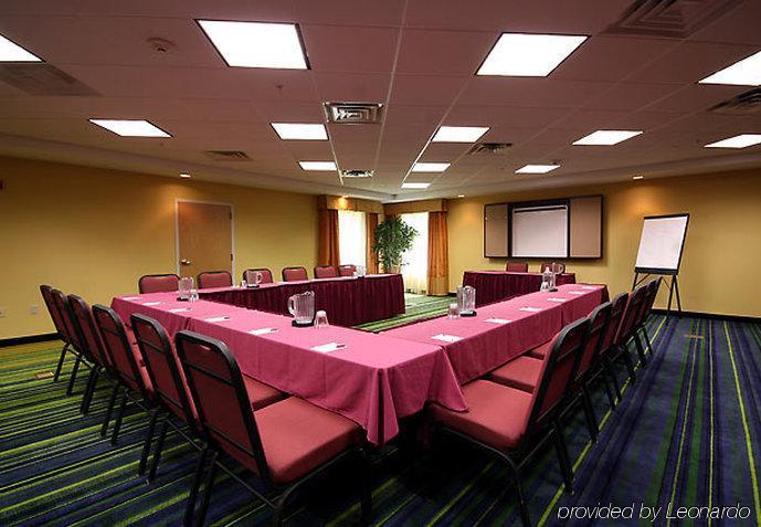 Fairfield Inn And Suites וויט ריבר ג'אנקשן מתקנים תמונה