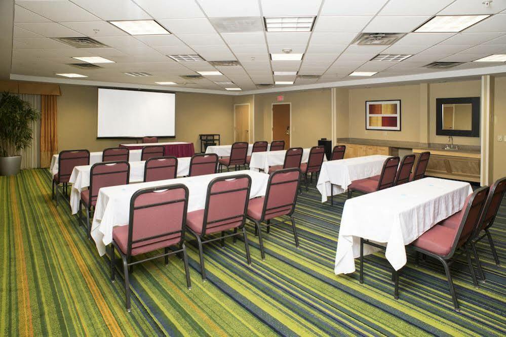 Fairfield Inn And Suites וויט ריבר ג'אנקשן מראה חיצוני תמונה